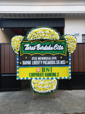 Papan Bunga Duka di Teluk Sampit