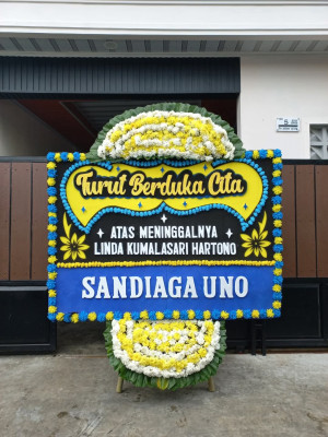 Papan Bunga Duka di Teluk Sampit