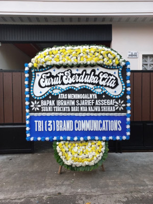 Papan Bunga Duka di Teluk Sampit
